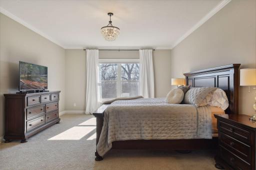 9961 Frederick Place, Eden Prairie, MN 55347