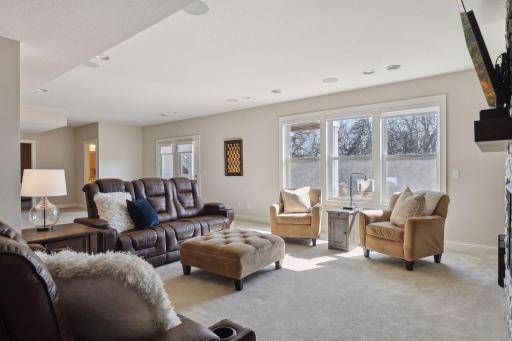 9961 Frederick Place, Eden Prairie, MN 55347