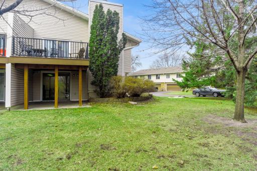 974 94th Avenue NE, Blaine, MN 55434