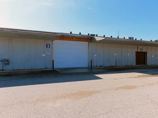 1301 3rd St W overhead door on the back.jpg