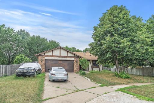 2733 79th Court N, Brooklyn Park, MN 55444