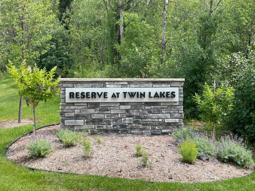 14674 Twin Lakes Circle, Burnsville, MN 55306