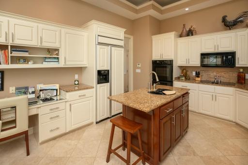 1019 Hunters Point Lane SW, Rochester, MN 55902