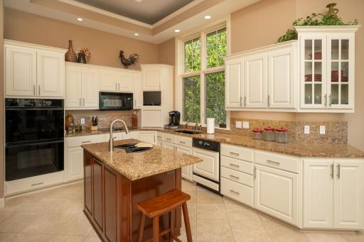 1019 Hunters Point Lane SW, Rochester, MN 55902