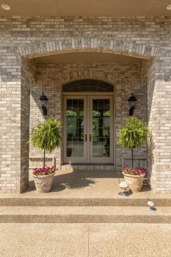 1019 Hunters Point Lane SW, Rochester, MN 55902