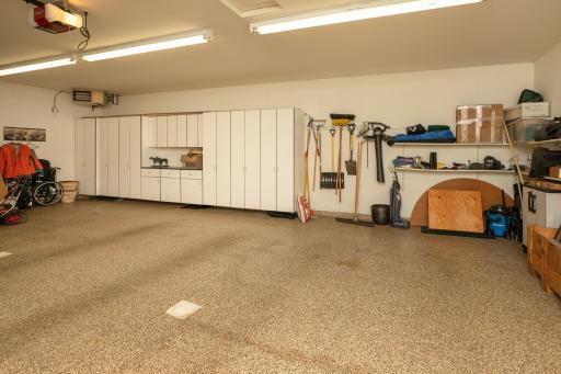 1019 Hunters Point Lane SW, Rochester, MN 55902