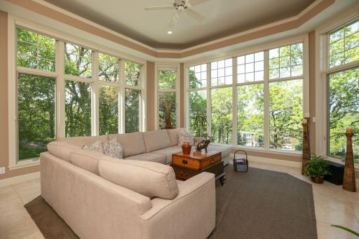 1019 Hunters Point Lane SW, Rochester, MN 55902