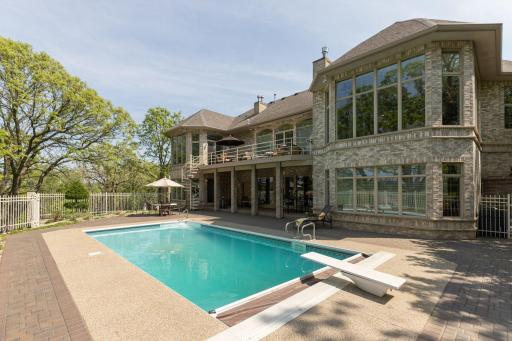 1019 Hunters Point Lane SW, Rochester, MN 55902