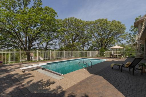 1019 Hunters Point Lane SW, Rochester, MN 55902