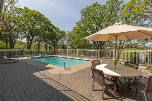 1019 Hunters Point Lane SW, Rochester, MN 55902