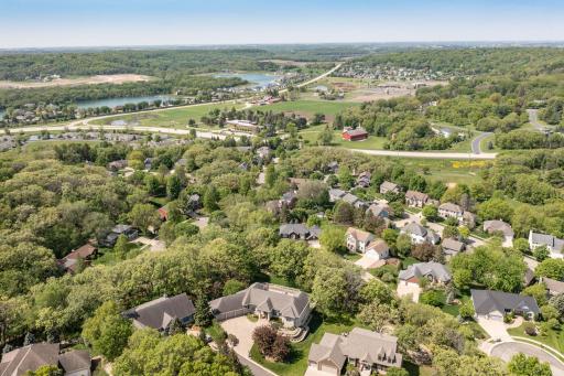 1019 Hunters Point Lane SW, Rochester, MN 55902