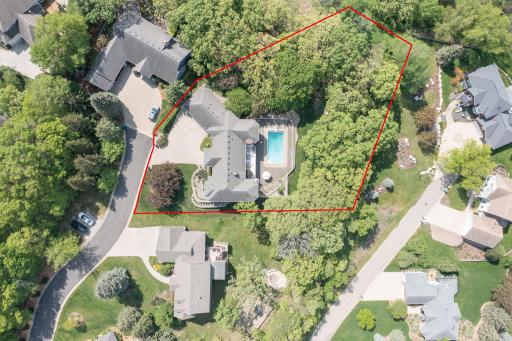 1019 Hunters Point Lane SW, Rochester, MN 55902