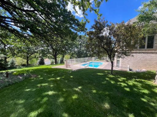 1019 Hunters Point Lane SW, Rochester, MN 55902