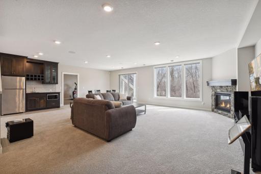 5902 Xanthus Place N, Plymouth, MN 55446