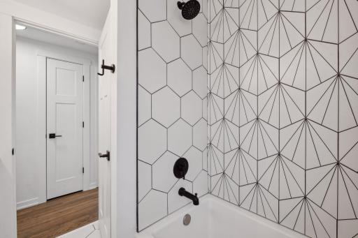 Gorgeous, fresh, contemporary tile