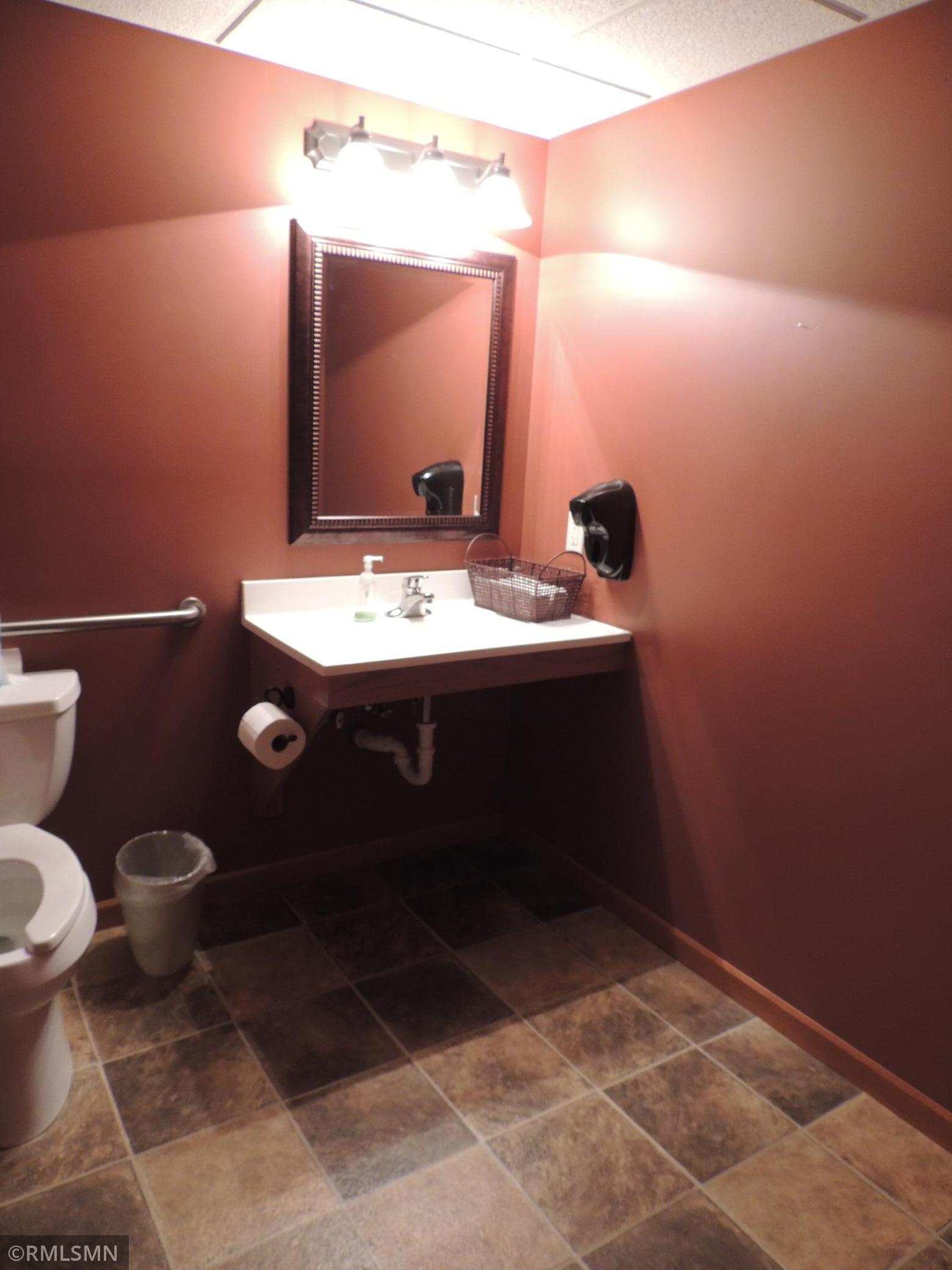 2nd Bathroom