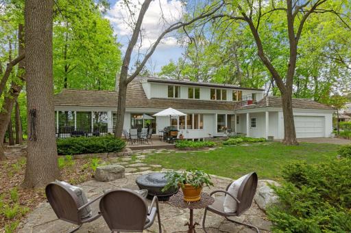 318 Woodlawn Avenue, Saint Paul, MN 55105
