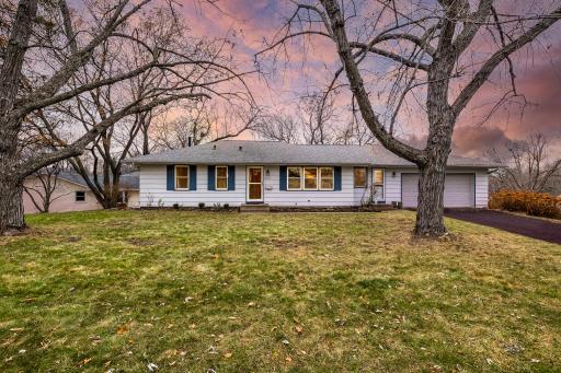 8626 Poplar Bridge Curve, Bloomington, MN 55437