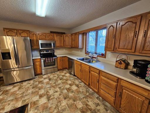 25&27 Pine Avenue NW, Bagley, MN 56621