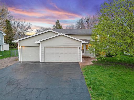 6196 Kalenda Lane NE, Albertville, MN 55301