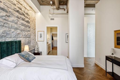 700 S 2nd Street, W42, Minneapolis, MN 55401