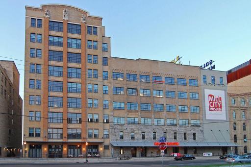 700 S 2nd Street, W42, Minneapolis, MN 55401