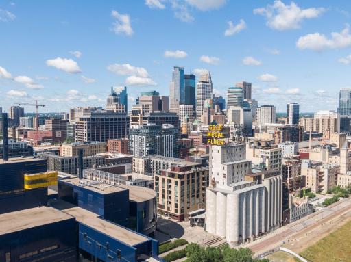 700 S 2nd Street, W42, Minneapolis, MN 55401