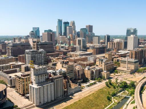 700 S 2nd Street, W42, Minneapolis, MN 55401