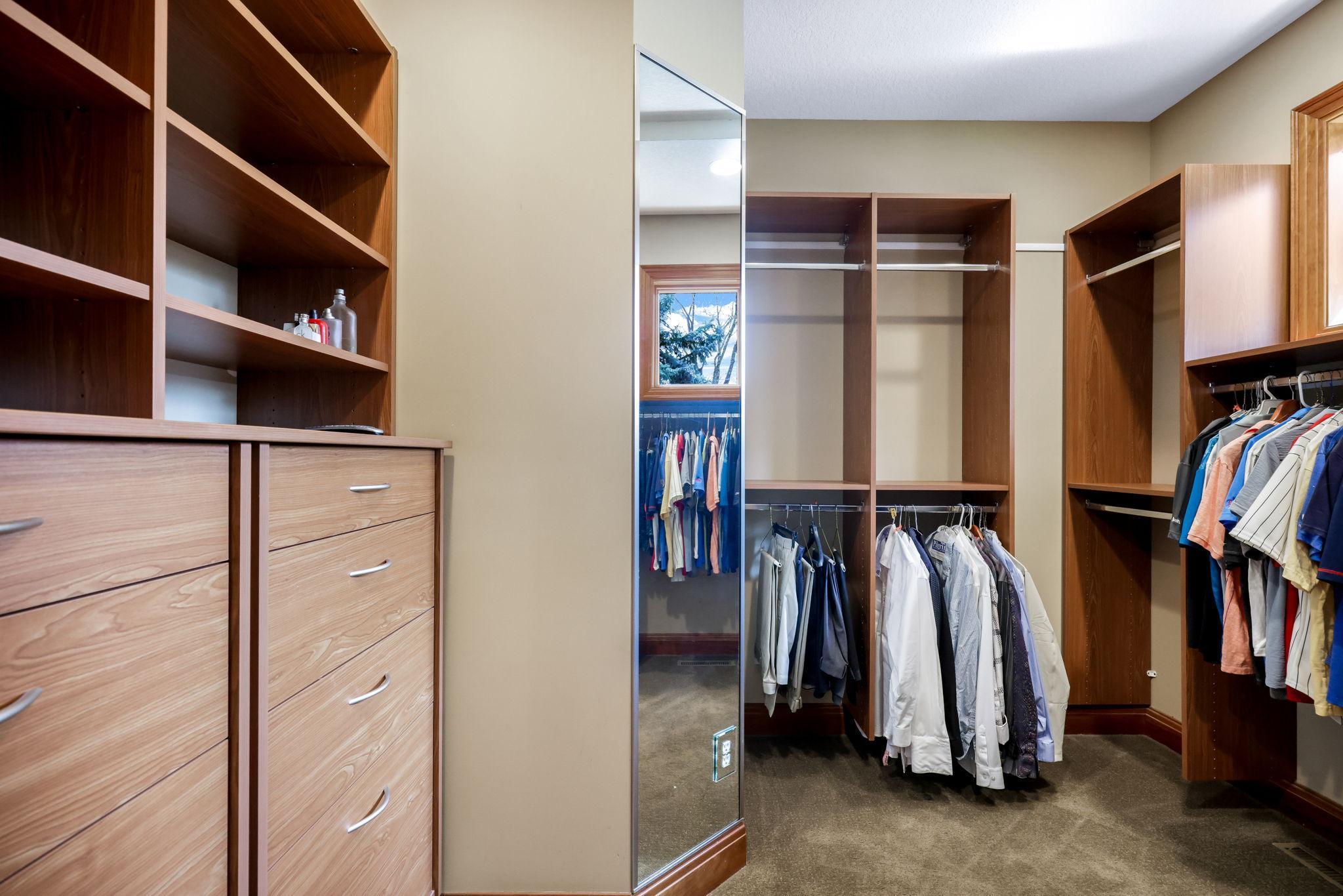 26-web-or-mls-15548 Red Oak Road SE, Prior Lake-28.jpg