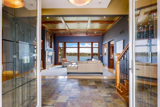 8-web-or-mls-15548 Red Oak Road SE, Prior Lake-1.jpg
