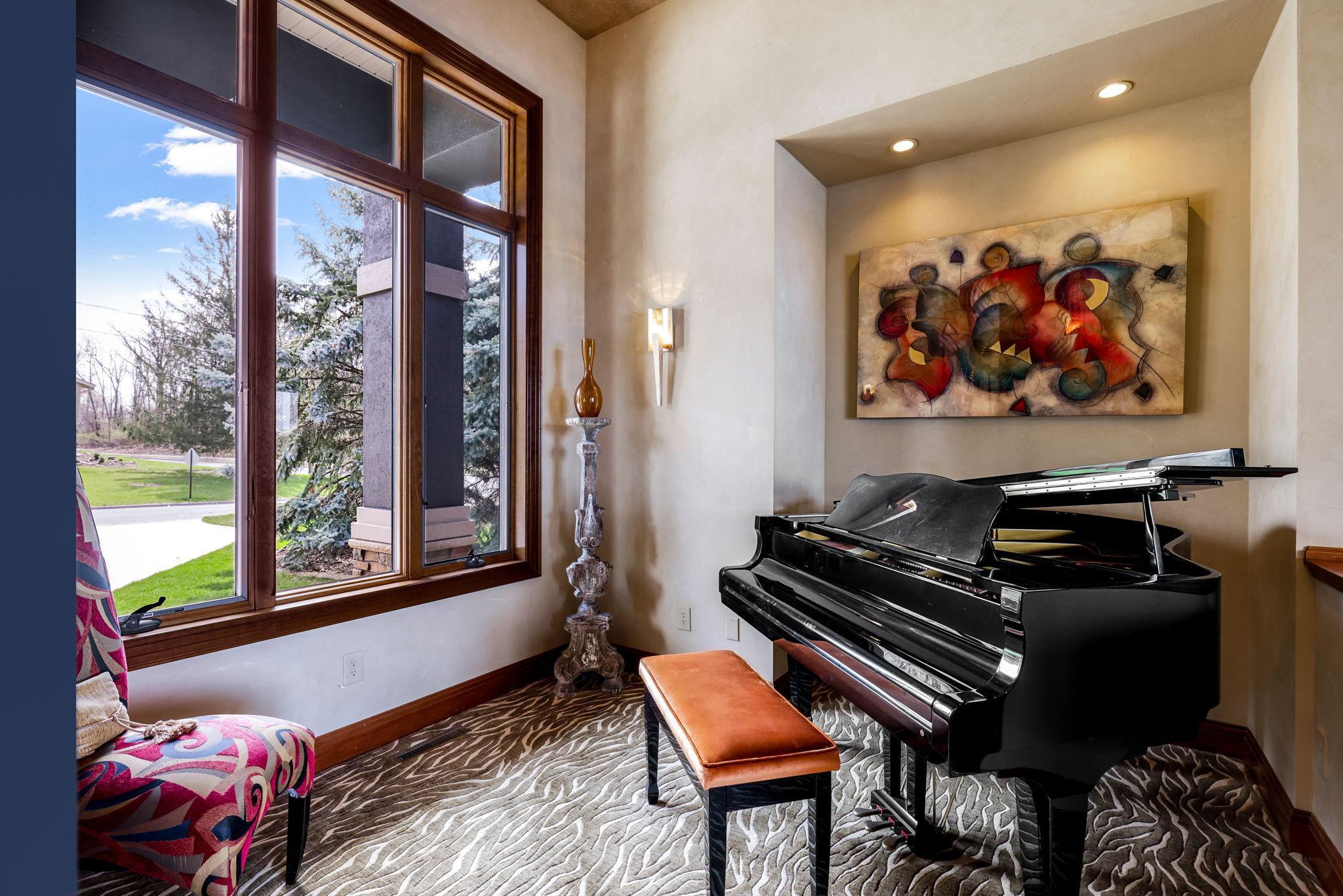 16-web-or-mls-15548 Red Oak Road SE, Prior Lake-14.jpg