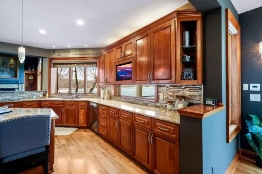 32-web-or-mls-15548 Red Oak Road SE, Prior Lake-39.jpg