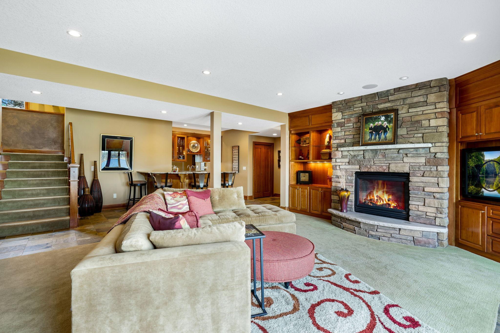 55-web-or-mls-15548 Red Oak Road SE, Prior Lake-71.jpg