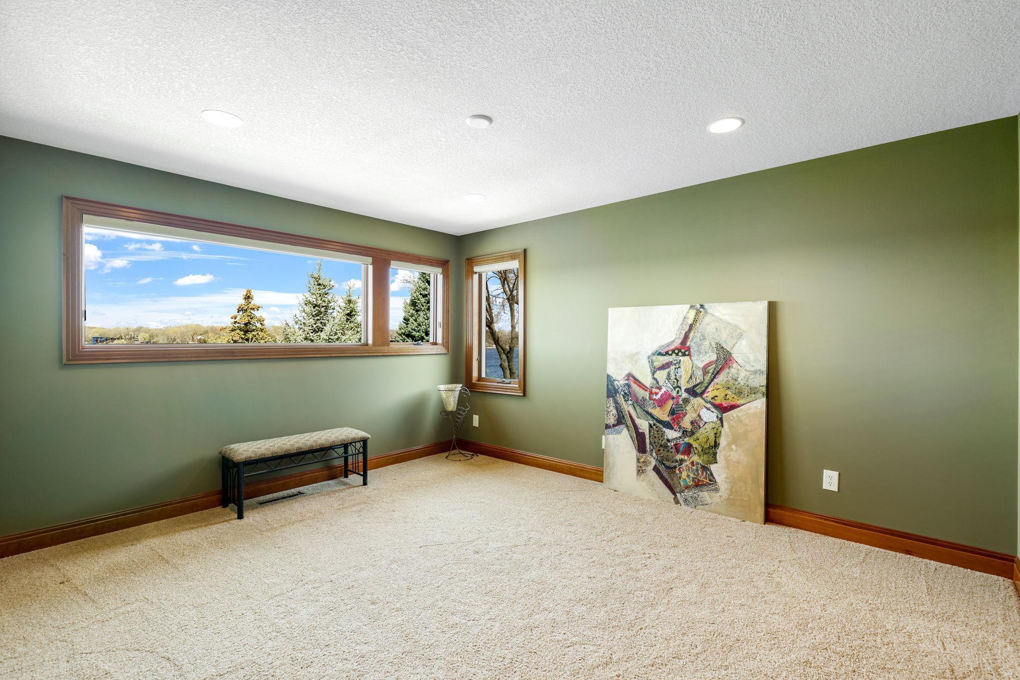 47-web-or-mls-15548 Red Oak Road SE, Prior Lake-58.jpg