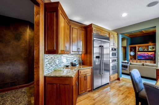 31-web-or-mls-15548 Red Oak Road SE, Prior Lake-37.jpg