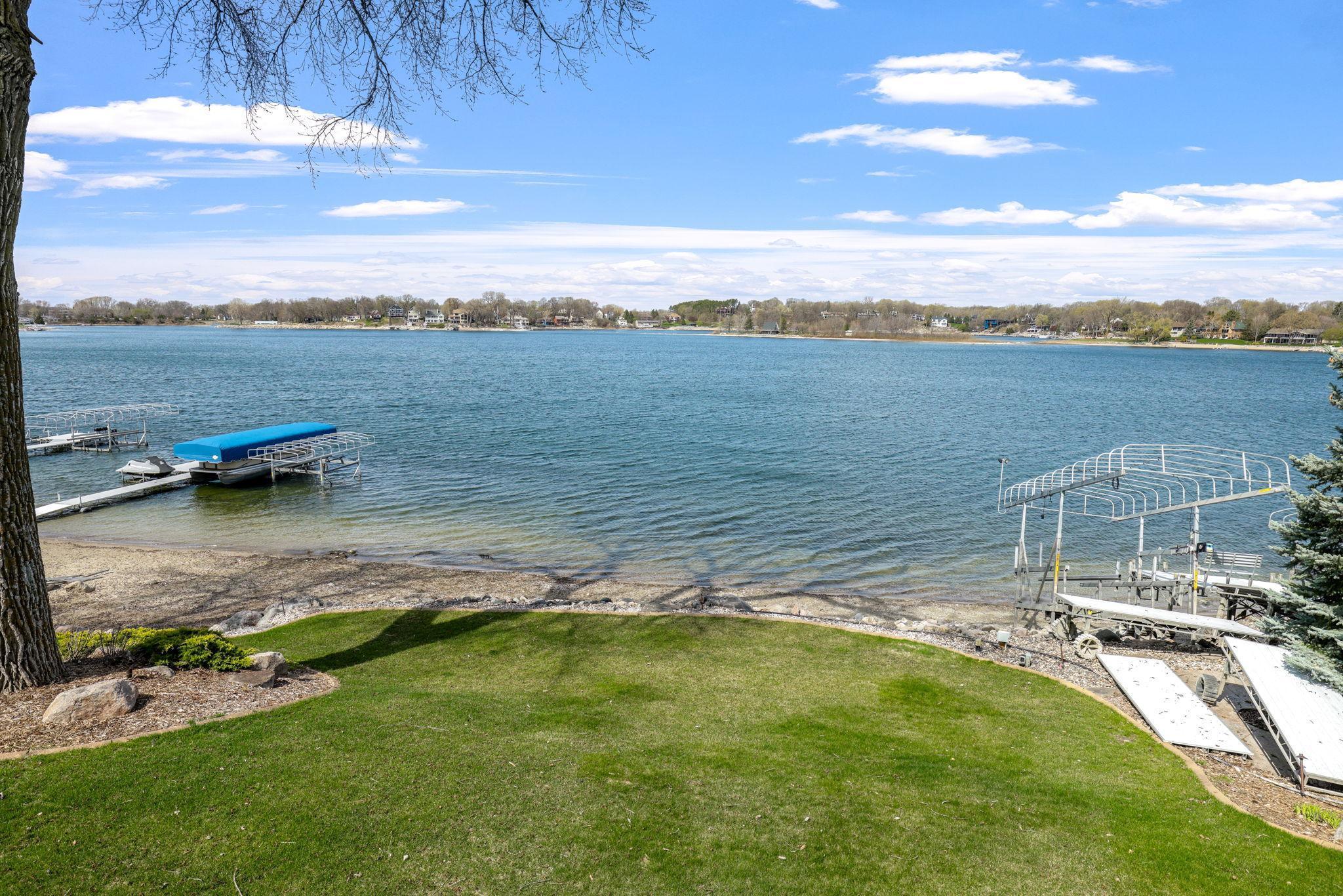 39-web-or-mls-15548 Red Oak Road SE, Prior Lake-49.jpg