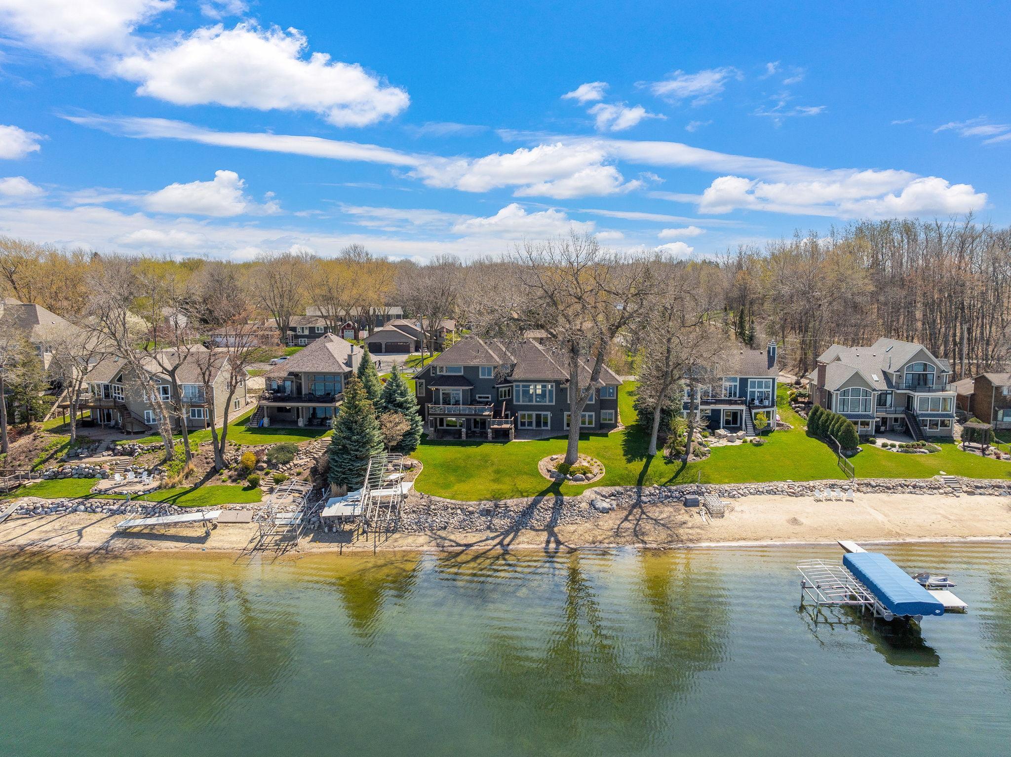 6-web-or-mls-15548 Red Oaks Rd SE, Prior Lake-1027.jpg