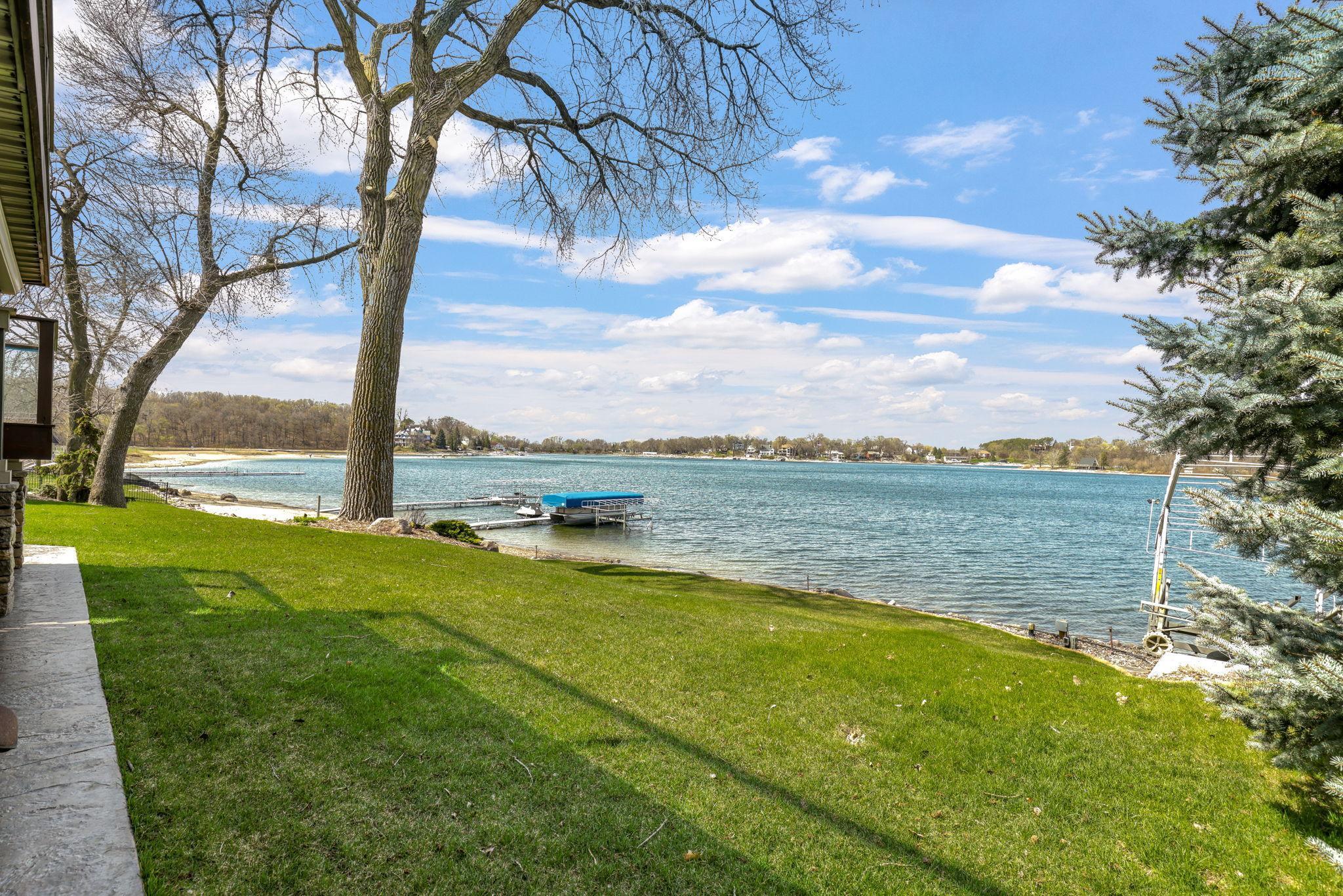 7-web-or-mls-15548 Red Oak Road SE, Prior Lake-95.jpg