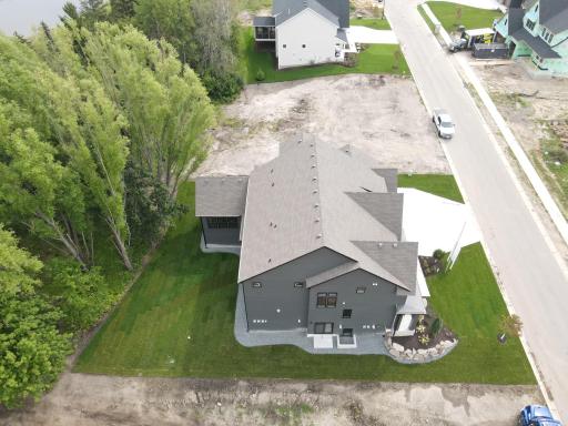 16504 48th Place N, Plymouth, MN 55446
