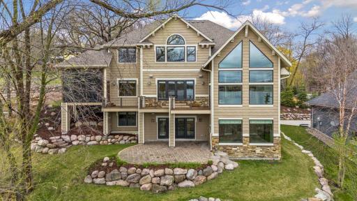 675 Pleasant View Road, Chanhassen, MN 55317