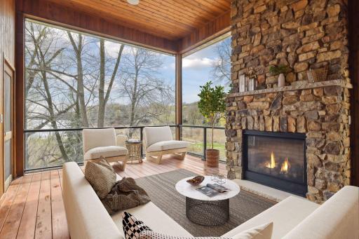 675 Pleasant View Road, Chanhassen, MN 55317