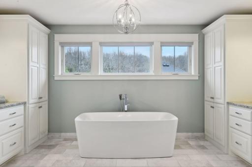 675 Pleasant View Road, Chanhassen, MN 55317