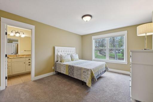 675 Pleasant View Road, Chanhassen, MN 55317