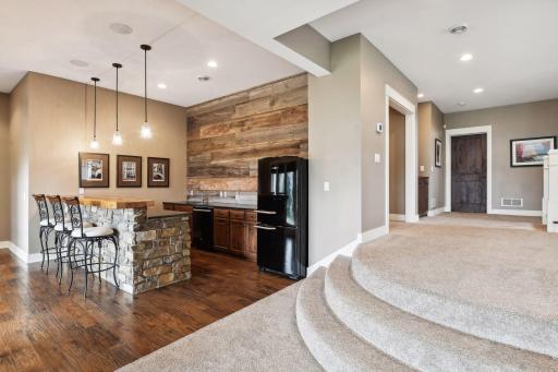 675 Pleasant View Road, Chanhassen, MN 55317