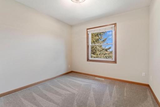 7607 Jensen Avenue S, Cottage Grove, MN 55016
