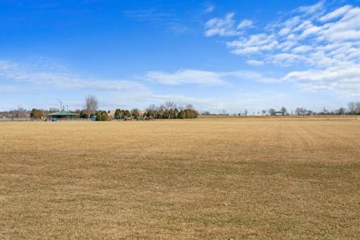 7607 Jensen Avenue S, Cottage Grove, MN 55016