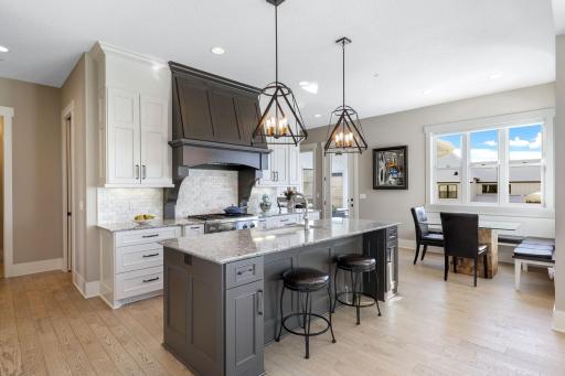 5650 Comstock Lane N, Plymouth, MN 55446