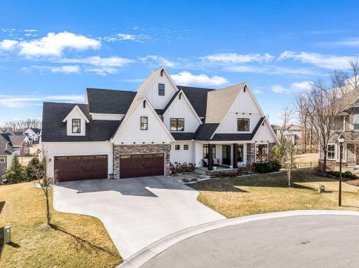 5650 Comstock Lane N, Plymouth, MN 55446