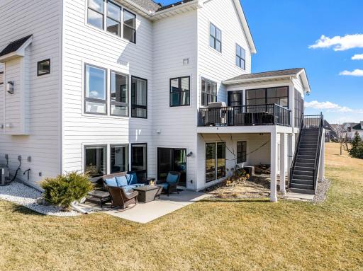 5650 Comstock Lane N, Plymouth, MN 55446