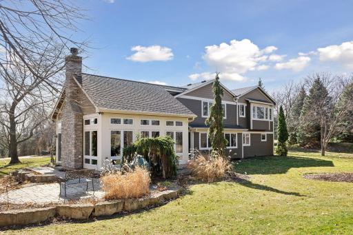 9451 Foxford Road, Chanhassen, MN 55317